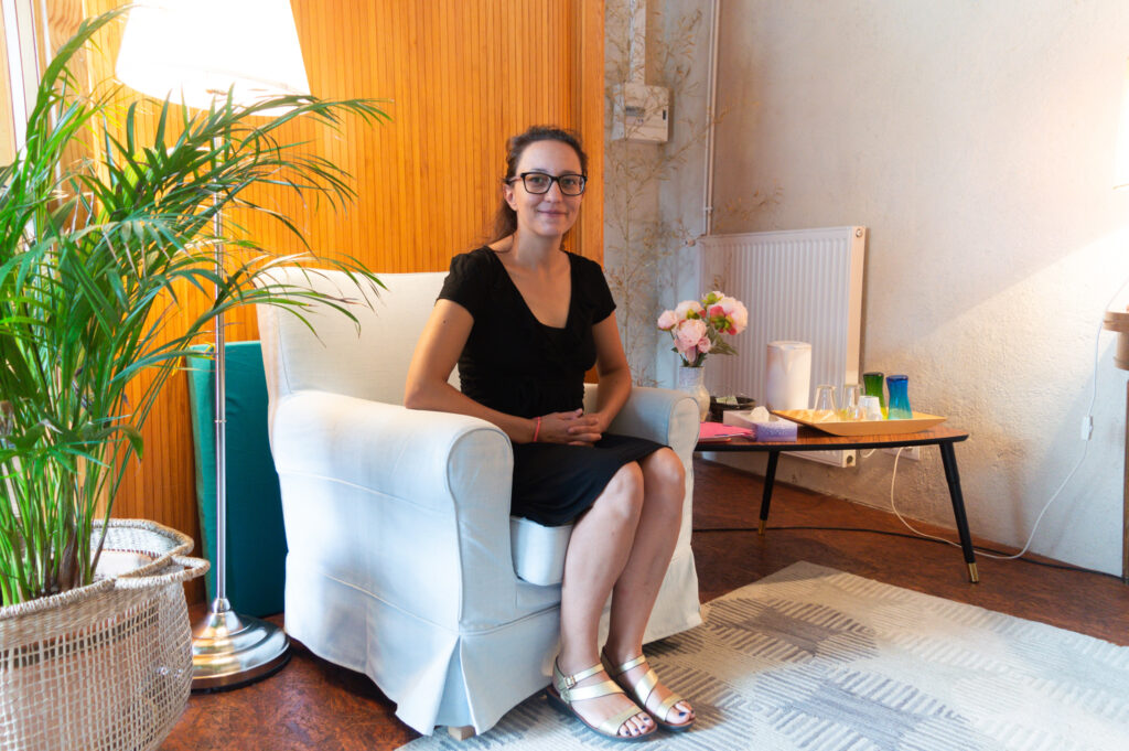 Stéphanie Da Fonseca, naturopathe et praticienne en thérapie de couple. Consultation en ligne